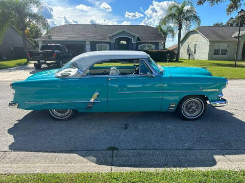 1953 Ford Crestline