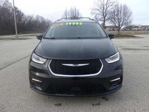 2022 Chrysler Pacifica Touring L