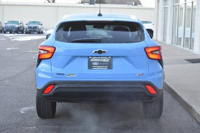 2024 Chevrolet Trax RS