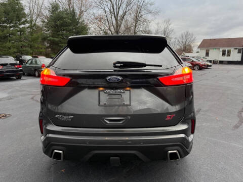 2019 Ford Edge ST