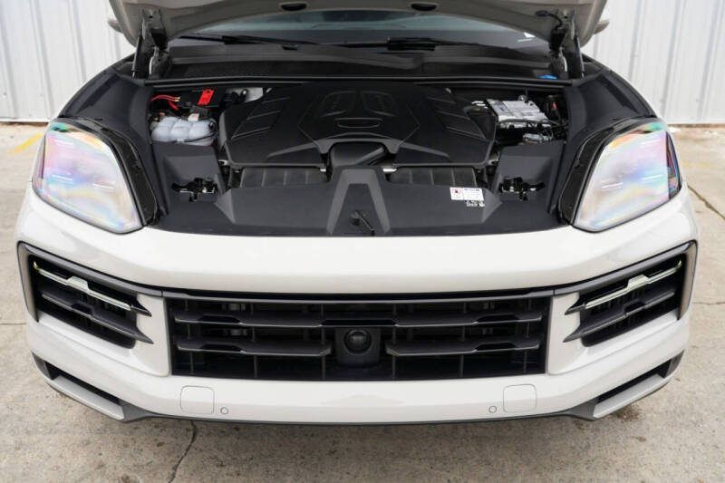 2024 Porsche Cayenne