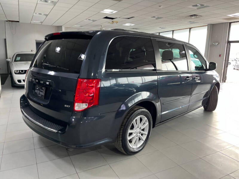 2014 Dodge Grand Caravan SXT photo 11