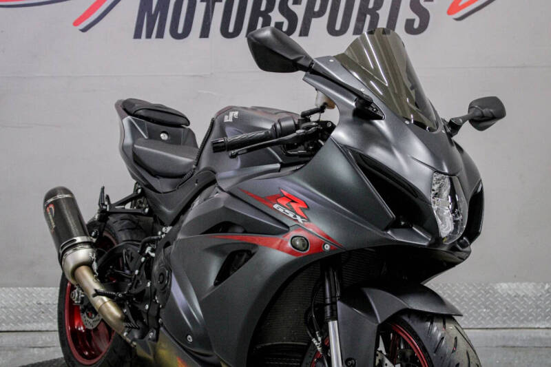 2017 Suzuki GSX-R1000