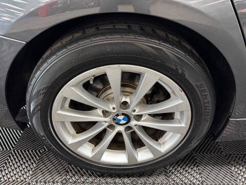 2018 BMW 3 Series 320i xDrive