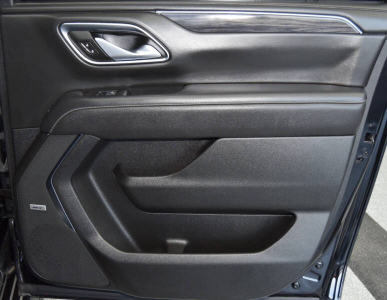 2022 GMC Yukon XL SLT