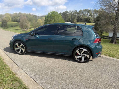 2019 Volkswagen Golf GTI S