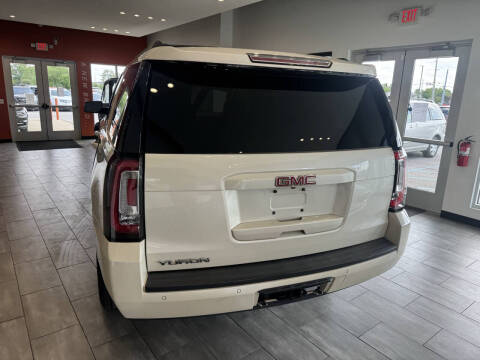 2015 GMC Yukon SLT