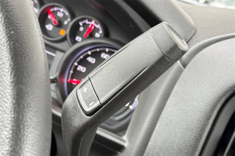 2025 GMC Sierra 2500HD Pro