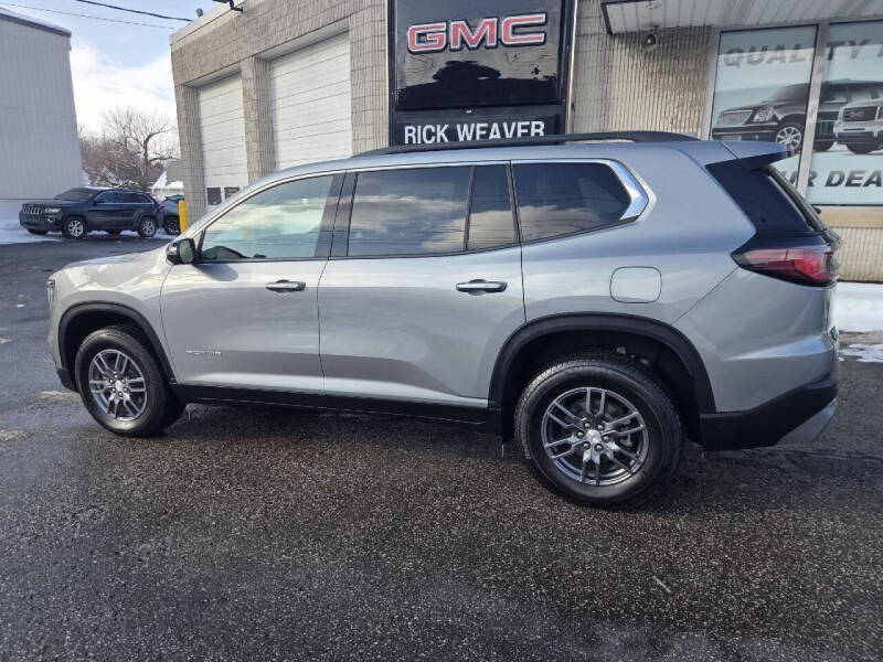 2025 GMC Acadia Elevation