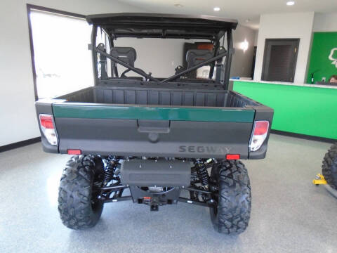 2025 Segway UT6 S 4x4