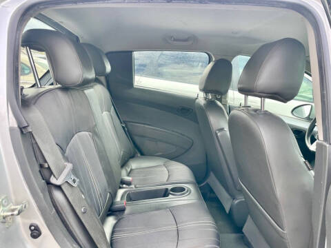 2013 Chevrolet Spark 1LT Auto