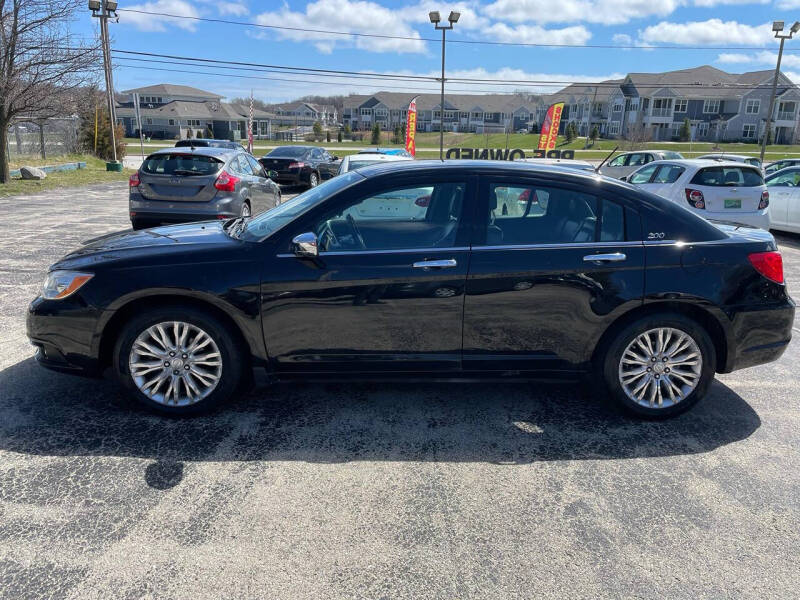 2011 Chrysler 200 Limited
