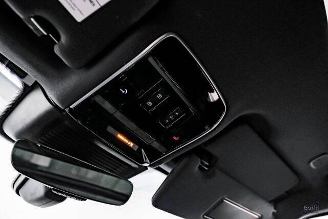 2024 Land Rover Range Rover P400 SE