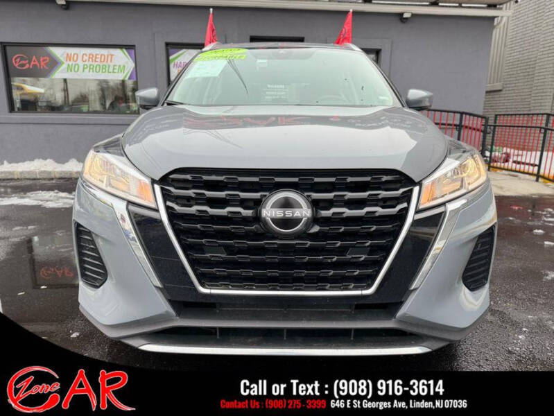 2022 Nissan Kicks SV