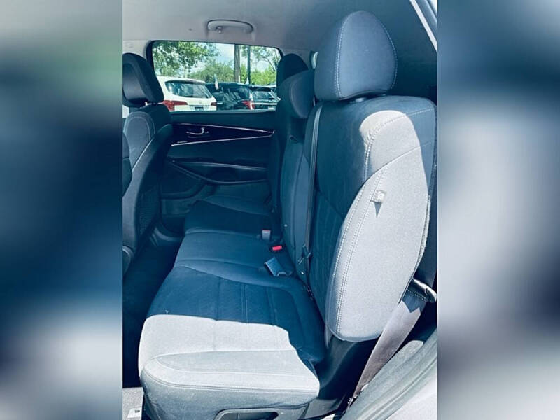 2016 Kia Sorento LX V6