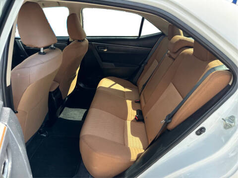 2015 Toyota Corolla LE