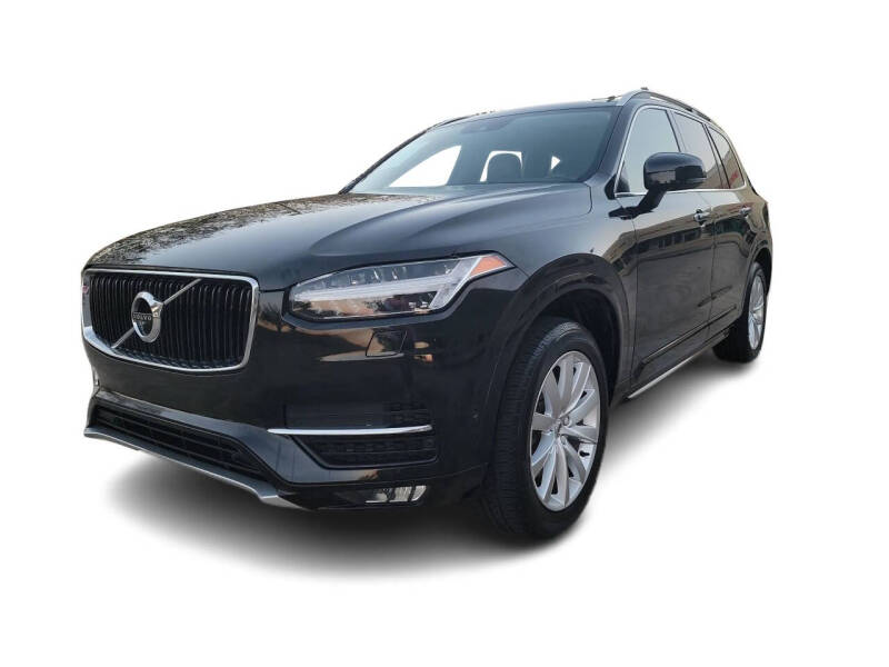 2016 Volvo XC90 T6 Momentum