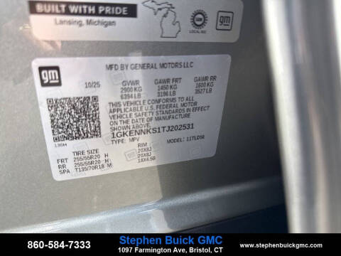 2026 GMC Acadia Elevation