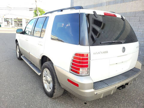 2003 Mercury Mountaineer Convenience