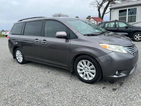 2012 Toyota Sienna for sale at RAYMOND TAYLOR AUTO SALES in Fort Gibson OK
