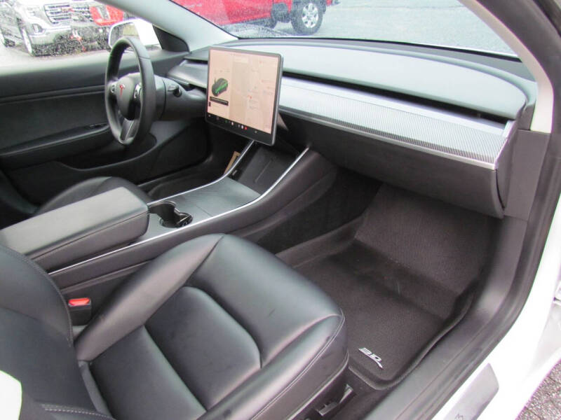 2019 Tesla Model 3 Performance