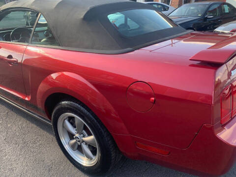 2006 Ford Mustang V6 Standard