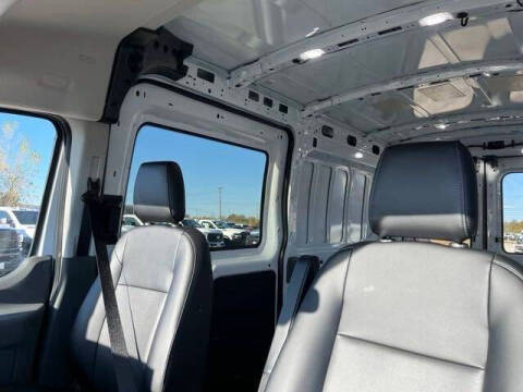 2024 Ford Transit 350 HD