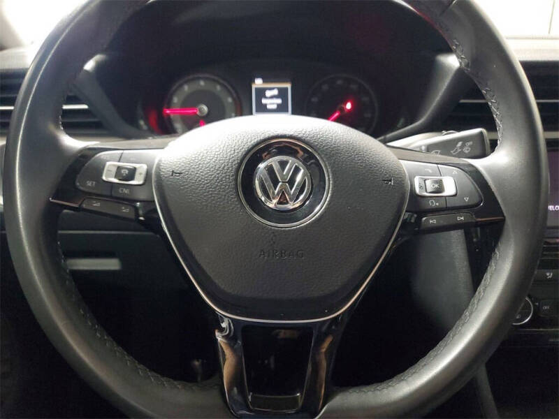 2021 Volkswagen Passat SE