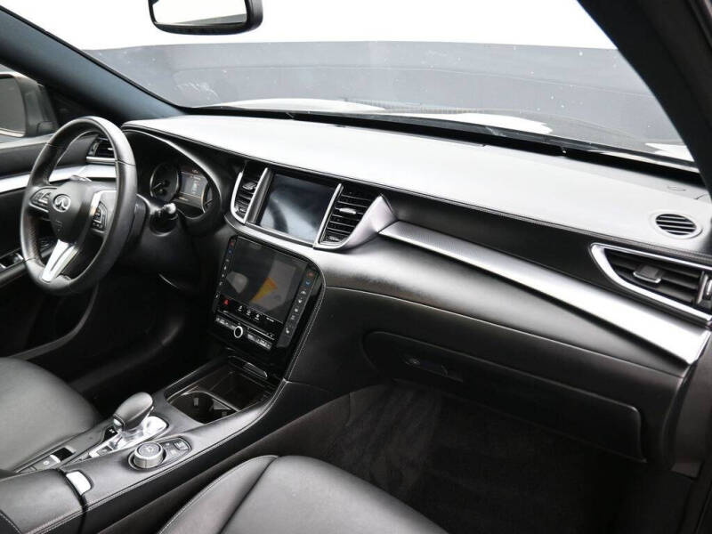 2020 Infiniti QX50 Essential