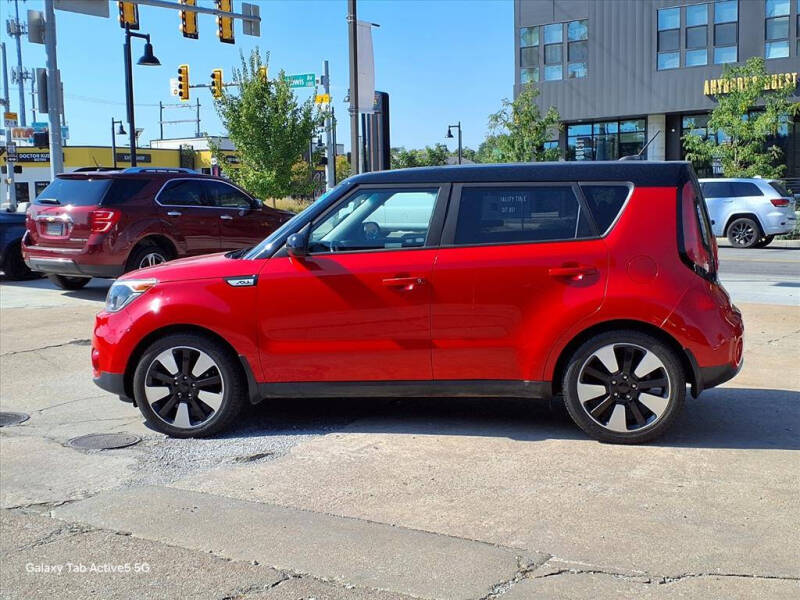 2019 Kia Soul +