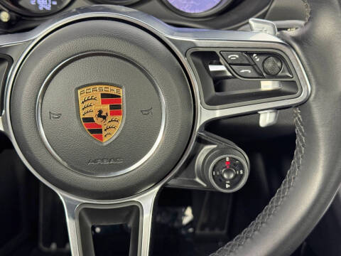 2018 Porsche 718 Cayman