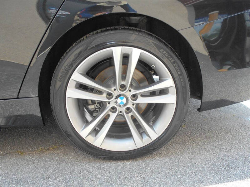 2018 BMW 3 Series 330i