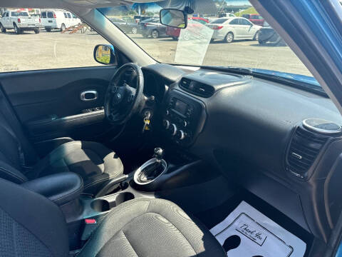 2016 Kia Soul +