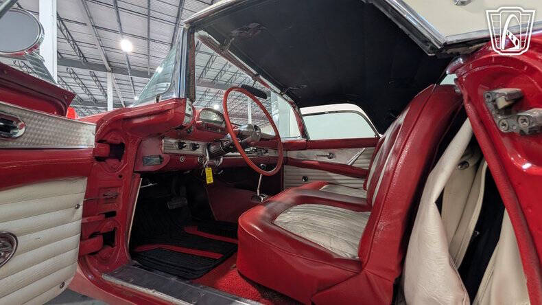 1955 Ford Thunderbird