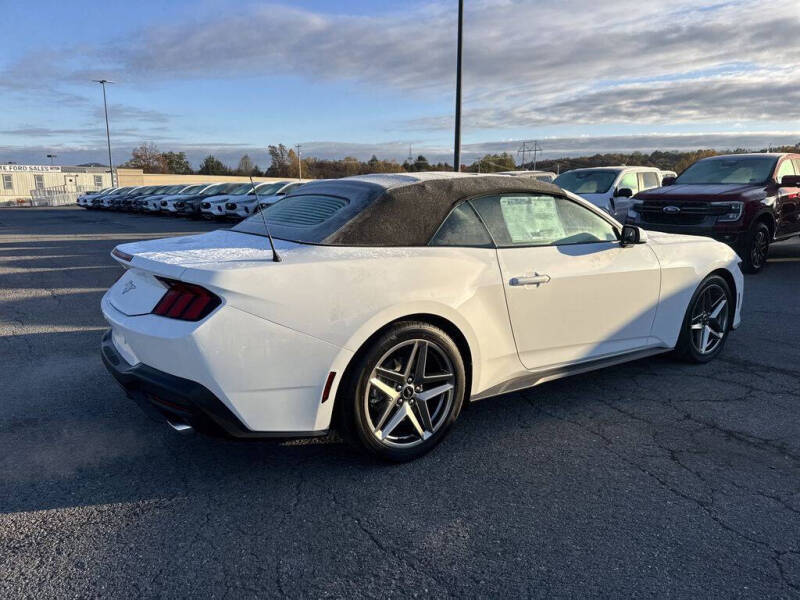 2026 Ford Mustang EcoBoost
