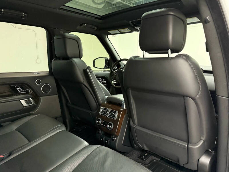 2020 Land Rover Range Rover P525 HSE