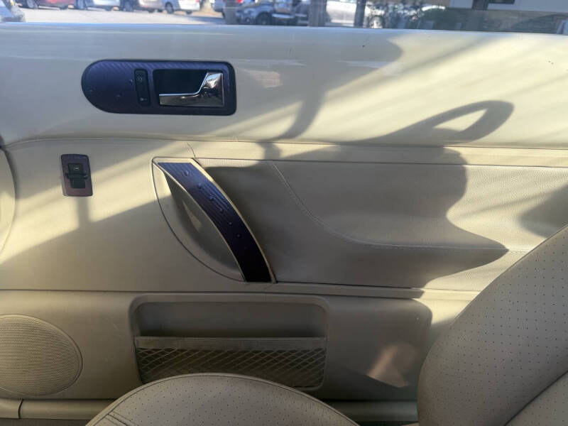 2006 Volkswagen New Beetle 2.5