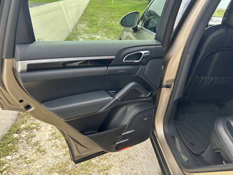 2016 Porsche Cayenne