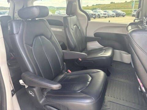2019 Chrysler Pacifica Touring L Plus