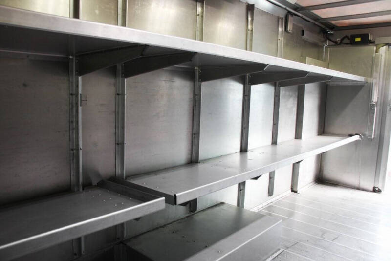 2020 Freightliner MT45 Chassis