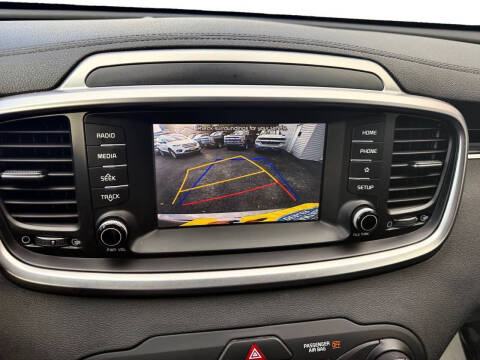 2020 Kia Sorento LX V6