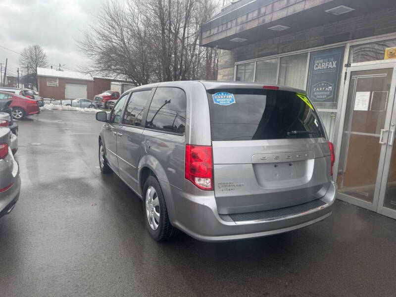 2014 Dodge Grand Caravan SE