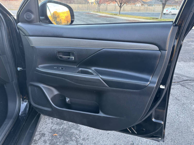 2019 Mitsubishi Outlander SEL