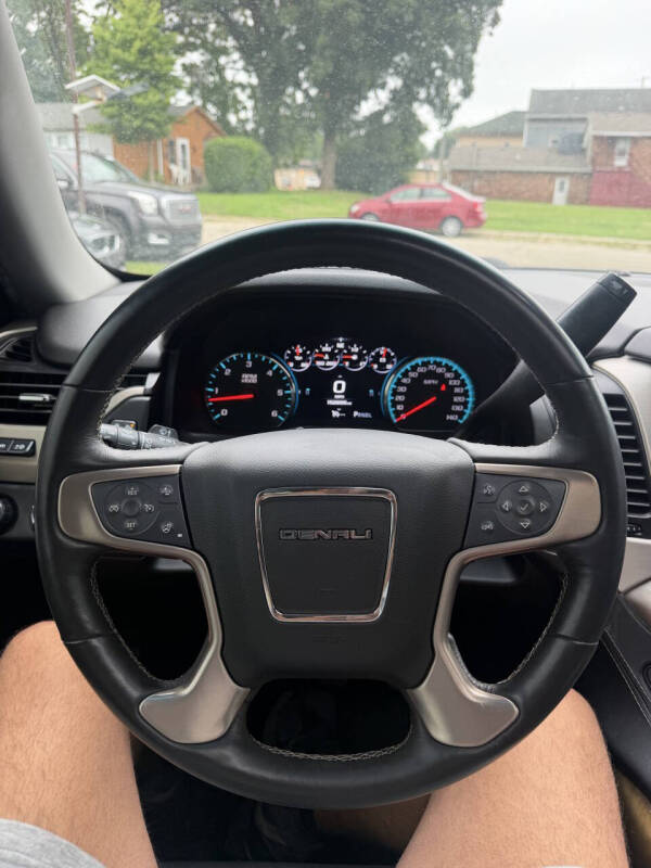 2017 GMC Yukon Denali