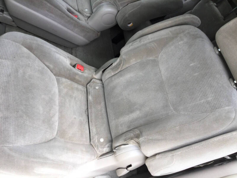 2005 Toyota Sienna