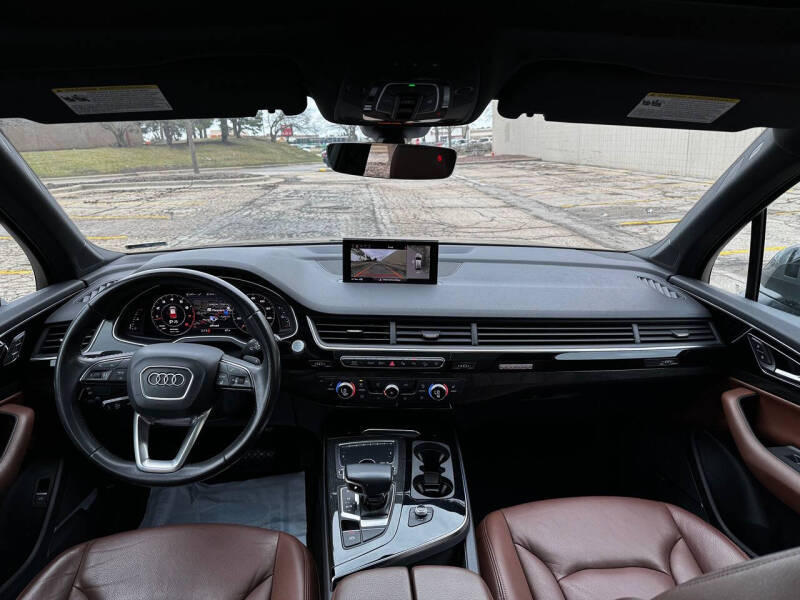 2019 Audi Q7 quattro Premium Plus 55 TFSI