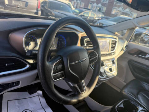 2020 Chrysler Voyager LXi