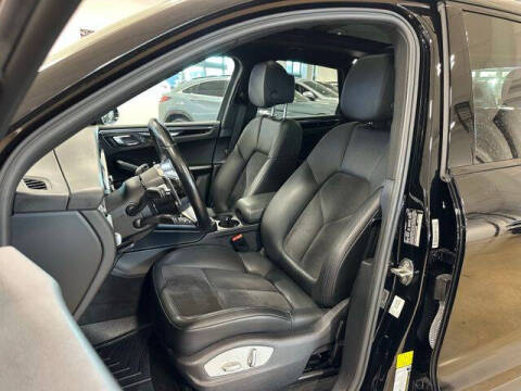 2021 Porsche Macan S