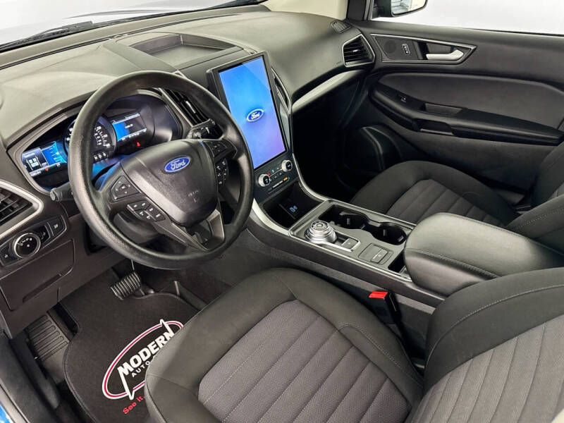 2023 Ford Edge SE