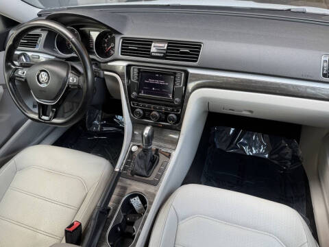 2018 Volkswagen Passat